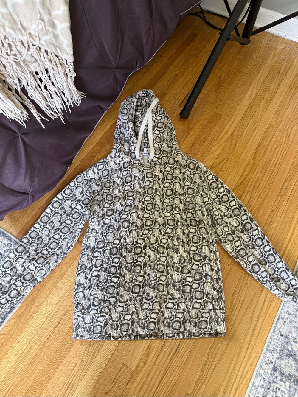 Good American Black and White Snake-Print Hoodie